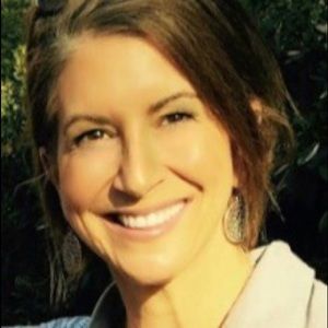 Meet your Posher, Stacy